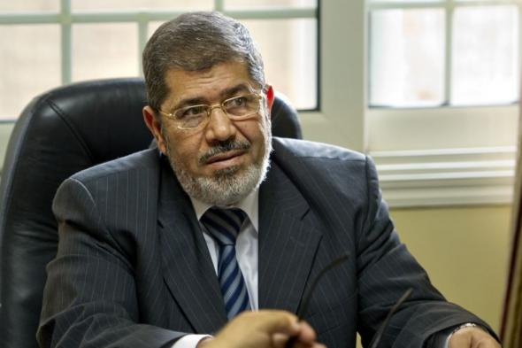 كيف كانت حالة محمد مرسي الصحية قبل وفاته؟