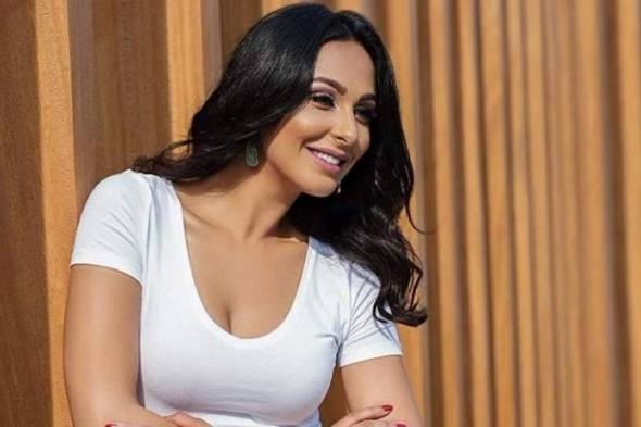 ميس حمدان تثير غضب المصريين بإعلان "بوكسرات" مثير للجدل (فيديو)