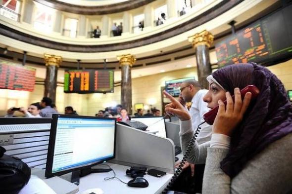 مشتريات المصريين والعرب ترفع مكاسب البورصة إلى 0.67% بمنتصف التعاملات