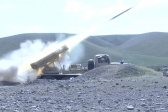 سقوط صاروخ داخل قرية إيرانية جراء الاشتباكات بين أرمينيا وأذربيجان‎