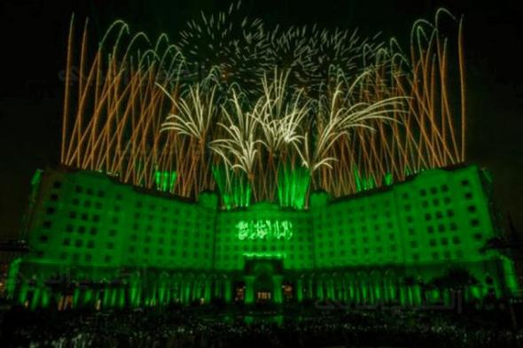أماكن ومواعيد احتفالات العيد الوطني للمملكة العربية السعودية في الشوارع ألعاب نارية وعروض طيران وبحرية