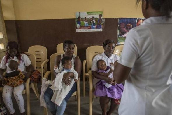 لحظة تاريخية.. الصحة العالمية توصي بأول لقاح ملاريا للأطفال