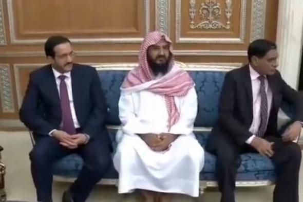 ‘‘الرجل الغامض’’.. من هو التاجر المتخفي عن الأنظار الذي أصبح عضو مجلس الرئاسة اليمنية؟!!