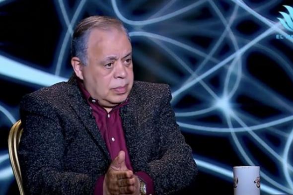 أشرف زكي: لا أنسى موقف أحمد عز والسقا معي أثناء الثورة.. ولن أصفى لـ سليمان عيد