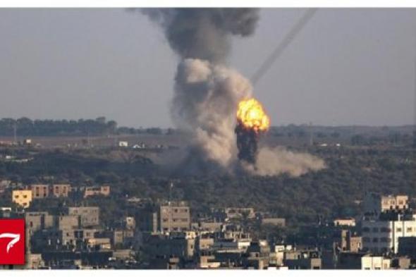 طائرات الاحتلال الاسرائيلي تقصف موقعين بغزة