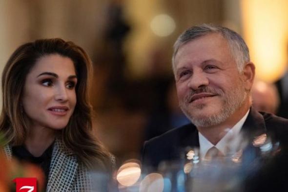 صور مسربة تنشر لأول مرة من حفل زفاف ملك الأردن والملكـة رانيا العبد الله... ’’ قطع قالب الترتة بالسيف ’’ (شـاهـد الآن)