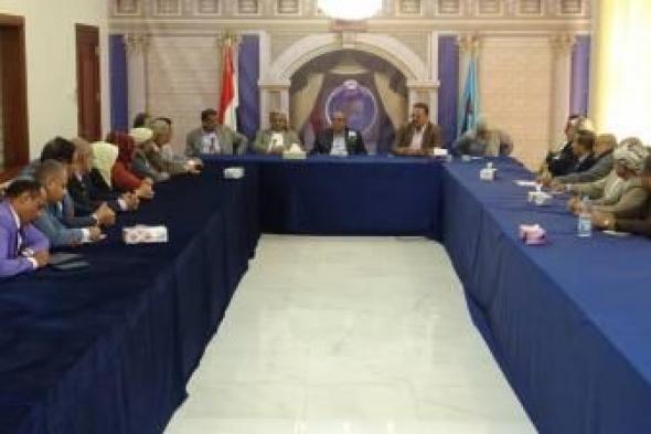 أخبار اليمن : ابوراس يرأس لقاء تشاوري لقيادات مؤتمرية ناقش قضايا هامة (تفاصيل)