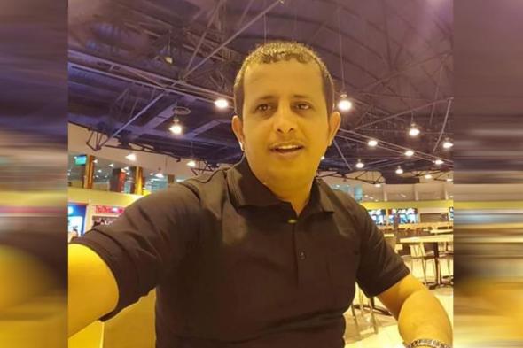 اليمن : القيادي الحوثي حسين العزي يغرد والصحفي فتحي بن لزرق يلجمه برد قاسي جعله يطلق عليه هذا الوصف !