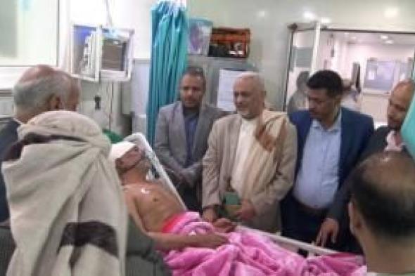 أخبار اليمن : الأمين المساعد للمؤتمر يزور البرلماني البرح ويطمئن على صحته