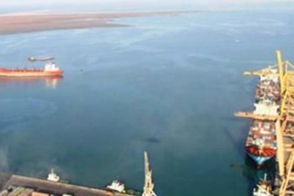 أخبار اليمن : إحتجاز سفينة الديزل (سندس) ..دخول 4 سفن نفطية ميناء الحديدة