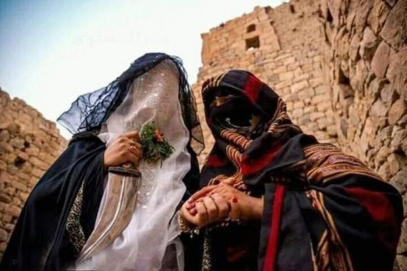 مغترب يمني يترك الغربة ويعود مسرعا لليمن بعد علمه بزواج حبيبتة .. لن تصدق ردة فعلة