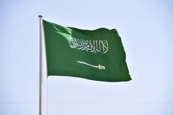 الحكومة السعودية تعلن عن قرارات جديدة هامة تتعلق بالمقيمين والوافدين وفي خطوة مفاجئة وصادمة للجميع