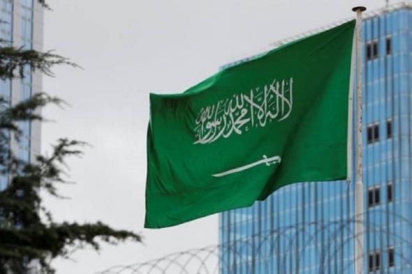 في بيان رسمي..السعودية تزف بشارة سارة بشأن رسوم تجديد الإقامة في المملكة (تفاصيل)