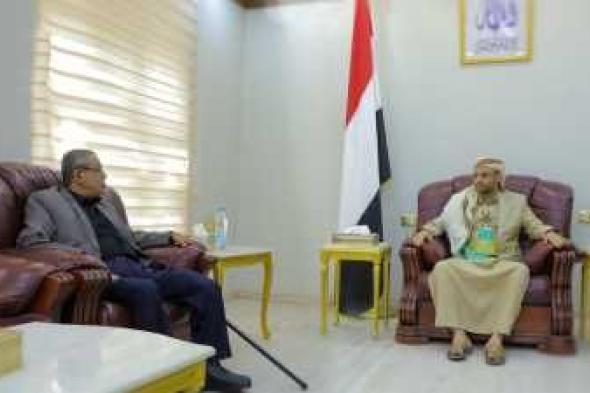 أخبار اليمن : الرئيس المشاط يناقش مع أبو راس المستجدات على الساحة الوطنية