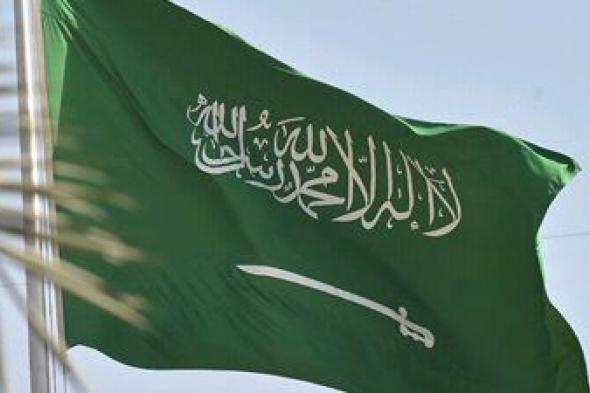في السعودية .. صدور قرارات مفاجئة بشأن نظام العمل لكل المقيمين في المملكة