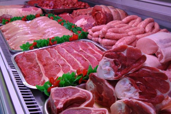 مفاجأة صادمة يكشفها استشاري سعودي عن نوع من اللحوم يعد سبب رئيسي بالسرطان؟