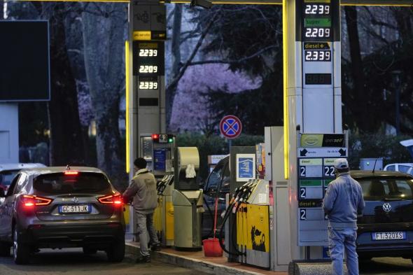 روسيا تدرس فرض حظر مؤقت على تصدير الوقود بسبب العجز المحلي
