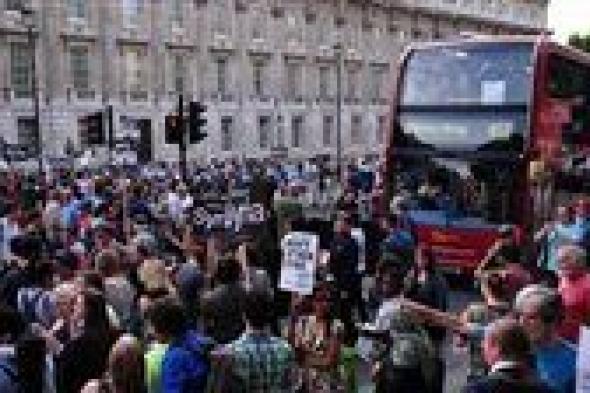 محتجون وسط لندن يطالبون بعودة بريطانيا إلى الاتحاد الأوروبي