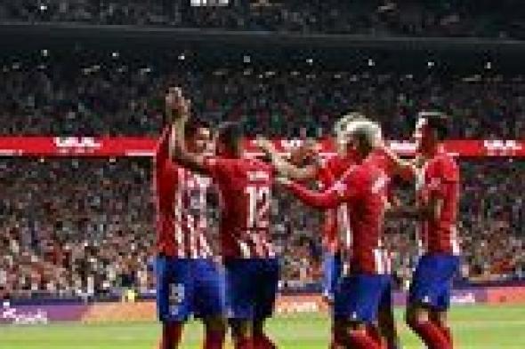 أتلتيكو مدريد يهدي الصدارة لبرشلونة على حساب ريال مدريد بثلاثية في الدوري الإسباني