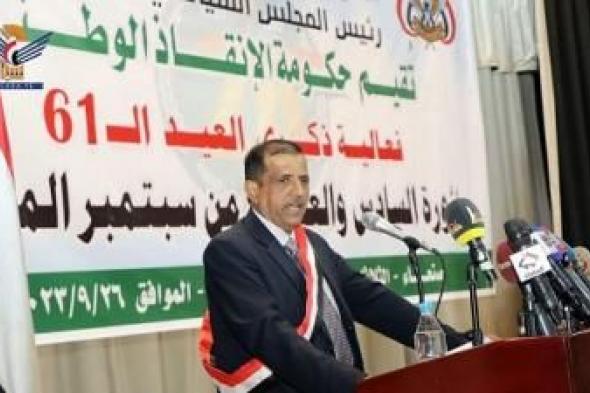 أخبار اليمن : اكد مجددا تمسك المؤتمر بمبادي الثورة ..امين عام المؤتمر يشدد على وحدة الجبهة الداخلية