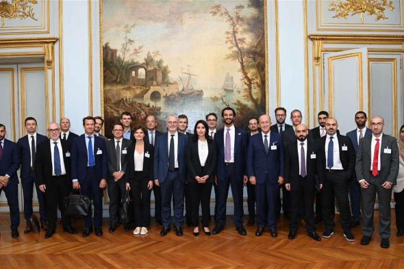 وزير الاقتصاد يدعو الشركات الفرنسية إلى استكشاف الفرص الواعدة في قطاعات الاقتصاد الجديد في الإمارات