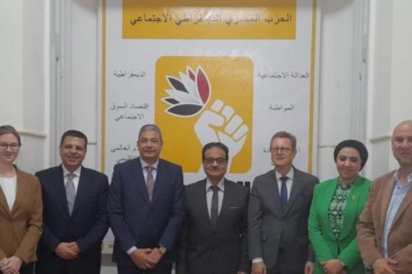 المرشح المحتمل فريد زهران يلتقي السفير الألماني بالقاهرة