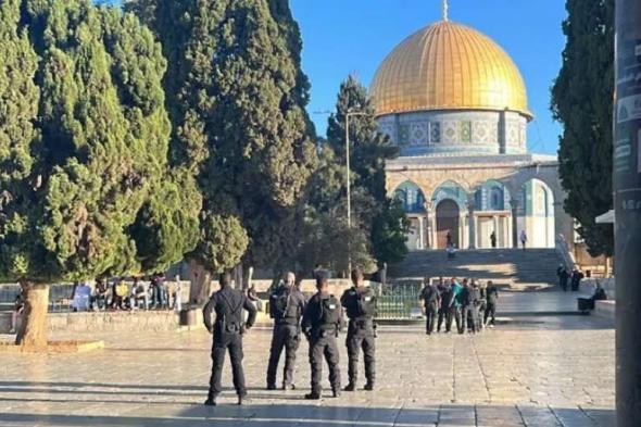 الأوقاف الفلسطينية: الاحتلال حول مدينة القدس والمسجد الأقصى لثكنة عسكرية