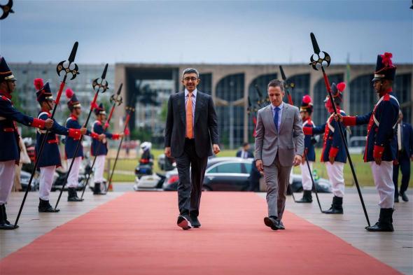 عبدالله بن زايد يلتقي وزير خارجية البرازيل
