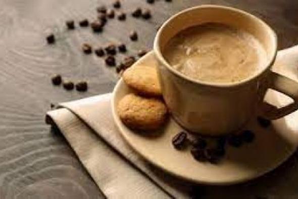 الكشف عن أسرار القهوة واللبن: ماذا يحدث لجسمك عند تناولها يوميًا؟ اكتشف التأثير المدهش لهذا التحالف الفريد!