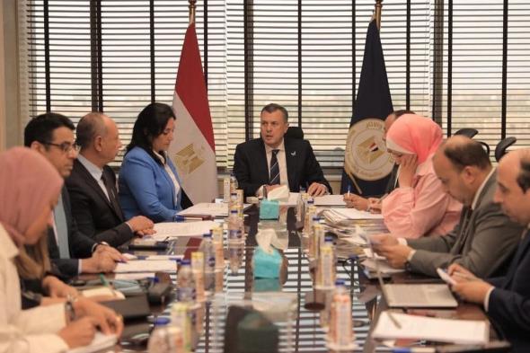 وزير الآثار يترأس اجتماع مجلس إدارة الهيئة المصرية العامة…