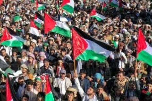 أخبار اليمن : مسيرة كبرى في صنعاء دعماً وإسناداً لغزة والمقاومة