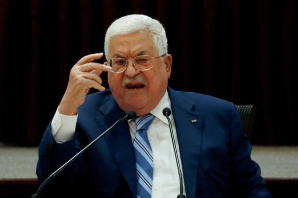 الرئيس الفلسطيني يؤكد ضرورة وقف العدوان الإسرائيلي واستهداف المدنيين