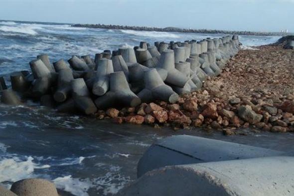 وزير الري: مشروعات حماية الشواطئ بالبحيرة ساعدت في وقف تراجع خط الشواطئ