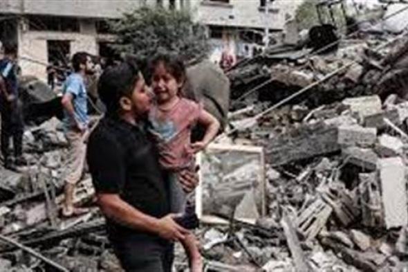 سفير فلسطيني: إسرائيل حذرت المستشفى قبل الهجوم