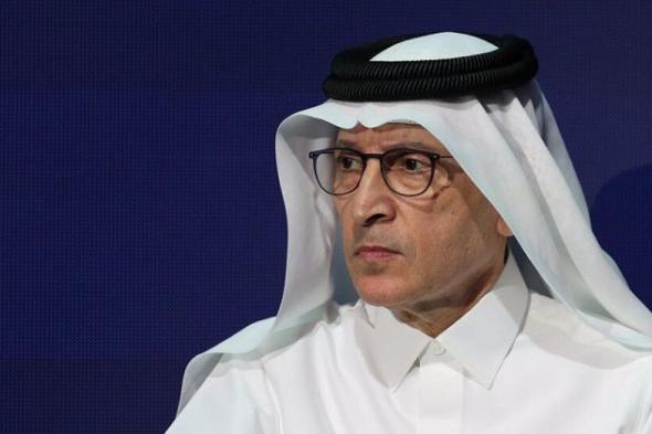 الرئيس التنفيذي للخطوط الجوية القطرية يتنحى عن منصبه