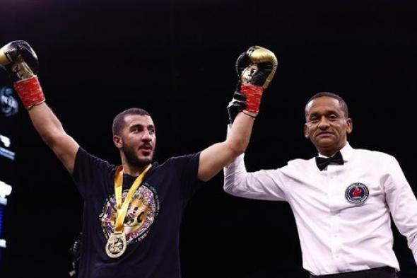زياد المعيوف أول سعودي عربي ينضم لمنافسات رياضة الملاكمة المحترفة