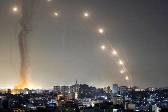 عاجل.. إصابة 4 إسرائيليين جراء سقوط صواريخ أطلقت من غزة على تل أبيب