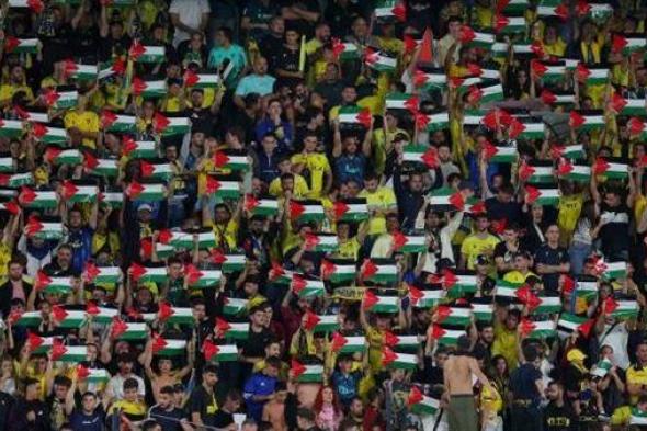 في ديربي الأندلس.. جماهير فريق قادش تدعم فلسطين أمام إشبيلية بهذه الطريقة