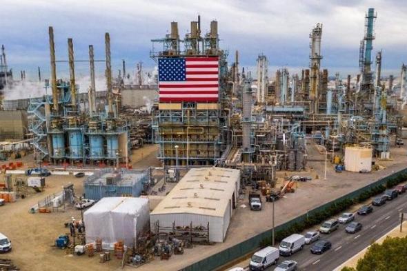 إنتاج النفط الأمريكي يرتفع إلى مستوى قياسي شهري في أغسطس