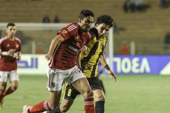 طاهر محمد طاهر رجل مباراة الأهلي والمقاولون العرب في دوري Nile