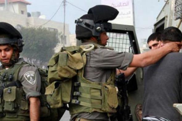 "القاهرة الإخبارية": قوات الاحتلال تشن حملة اعتقالات واسعة بمدن الضفة الغربية