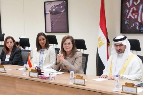 وزيرة التخطيط تناقش سبل التعاون المشترك مع وفد وزاري بحريني…