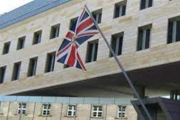 السفارة البريطانية في بيروت تطالب بوقف الأعمال العدائية عبر الخط الأزرق