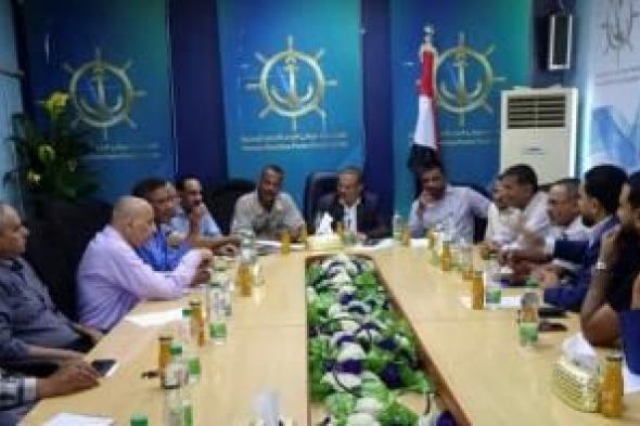أخبار اليمن : اجتماع حكومي يناقش تطوير موانئ الحديدة