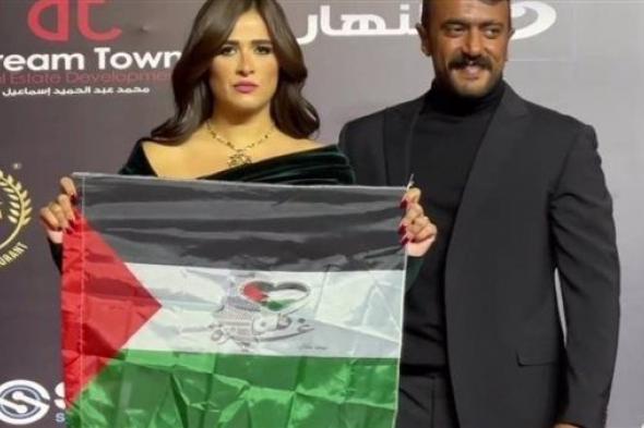 "العلم حرقكم أوي" ياسمين عبد العزيز تكشف حقيقة زيارتها لـ تل أبيب