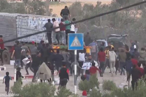 العالم اليوم - التدافع الكبير.. الهلال الأحمر يعلق ويكشف حجم مساعدات غزة