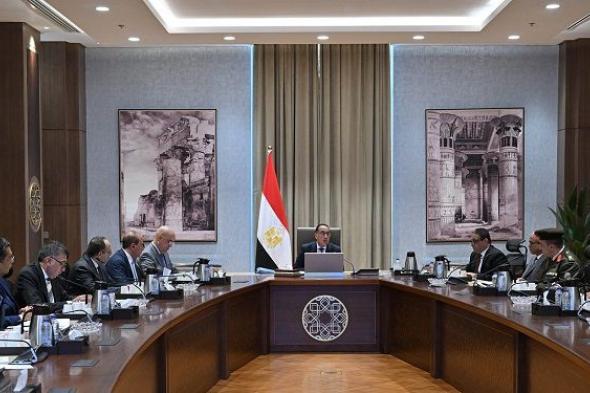 رئيس الوزراء يكلف المقاولون العرب بسرعة الانتهاء من أعمال…