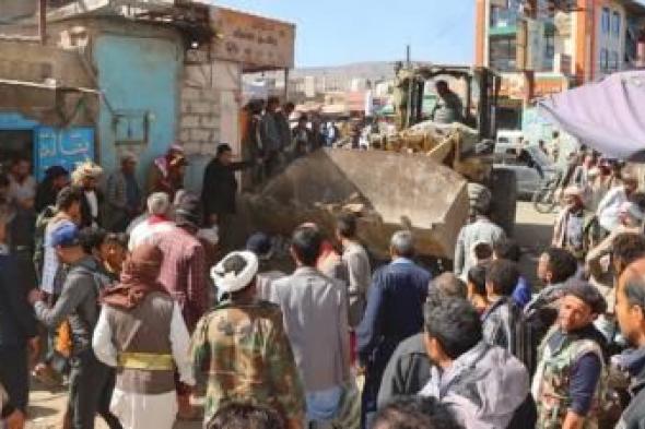 أخبار اليمن : حملة لإزالة البسطات في مديريات طوق صنعاء