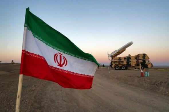 الحرس الثوري الإيراني يهدد بتسوية إسرائيل بالأرض