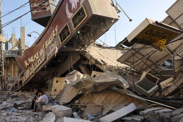 العالم اليوم - قصف إسرائيلي استهدف مخيم النصيرات.. مقتل 7 فلسطينيين